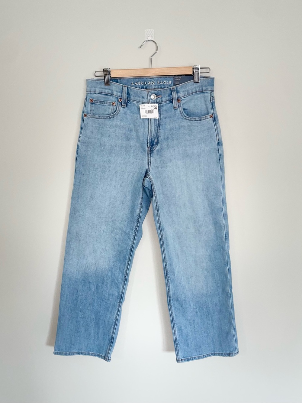 American Eagle Outfitters Stovepipe High Rise Skylight Stretch Jeans 4/27 Short